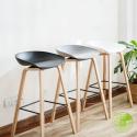 Nordic Solid Wood High Stool Fashion Plastic Bar Chair